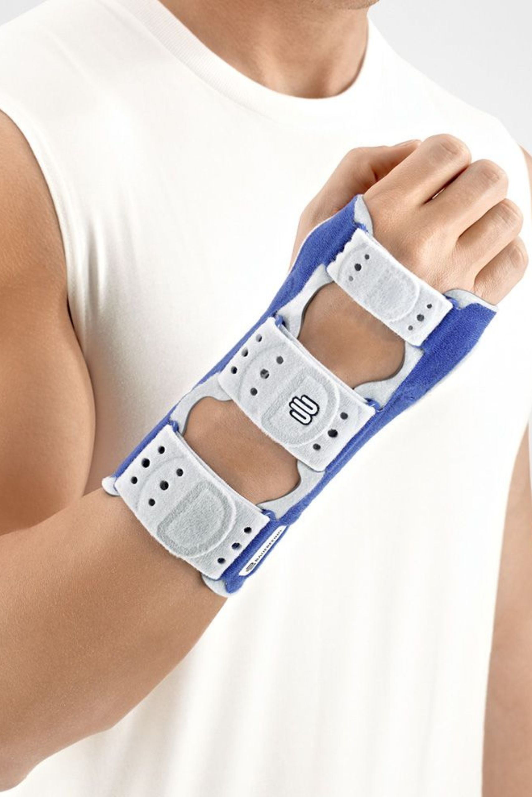 Stabilizing Wrist Orthosis Manuloc Bauerfeind