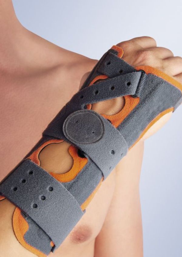 Immobilizing Wrist Support W/ Palm Splint M-760 Orliman