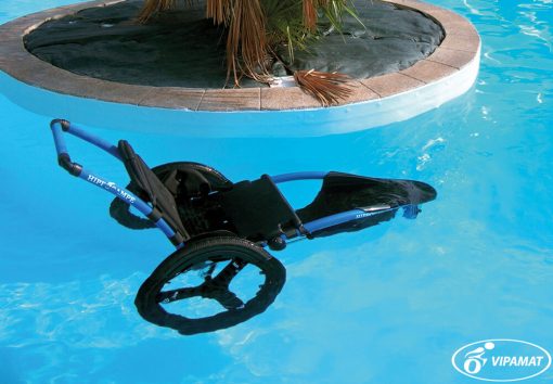 Hippocampe-Pool-Wheelchair-in-water-510x354.jpeg