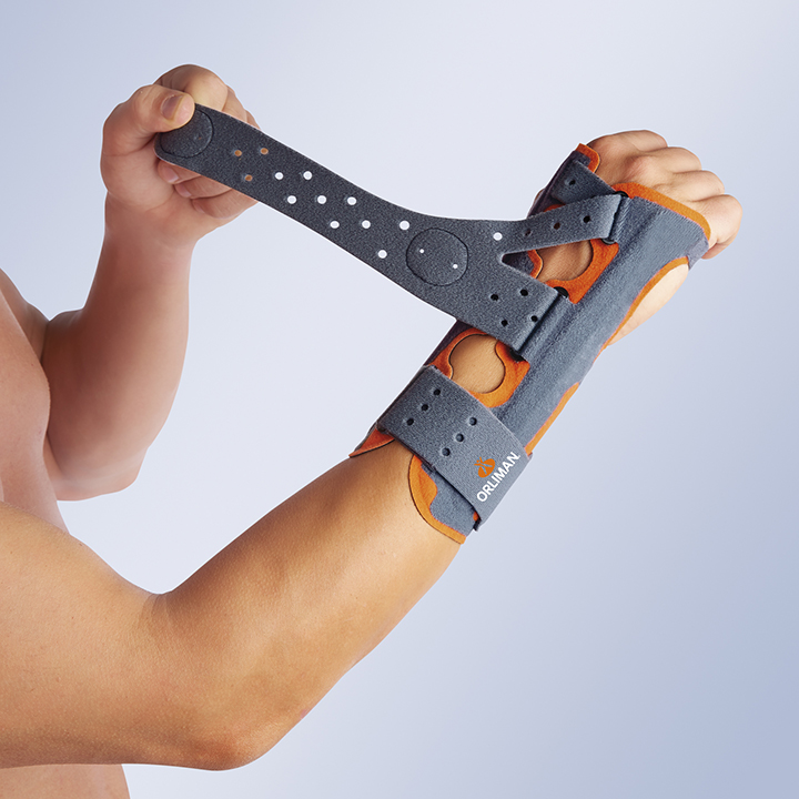 Immobilizing Wrist Support W/ Palm Splint M-760 Orliman