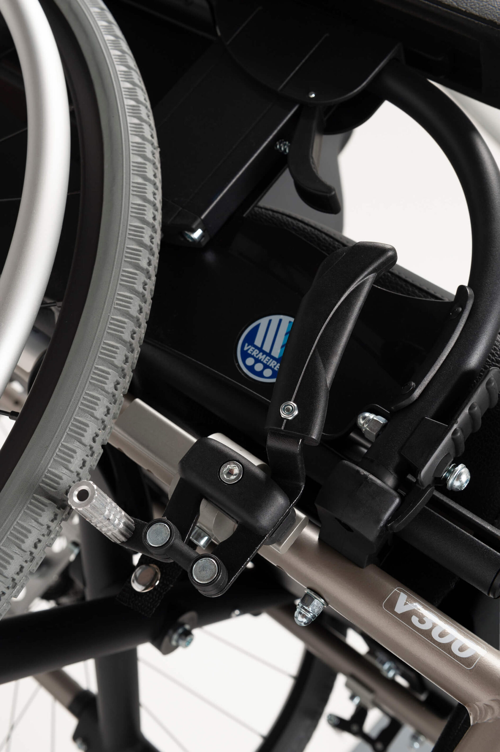 Αναπηρικό Αμαξίδιο Αυτόνομης Μετακίνησης V300 DL - Vermeiren