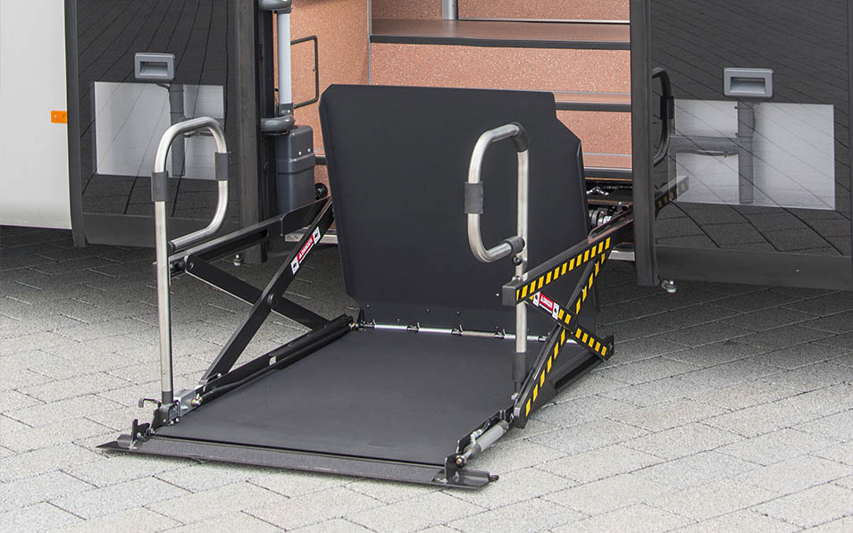 Wheelchair Lift  UVL-Series BraunAbility